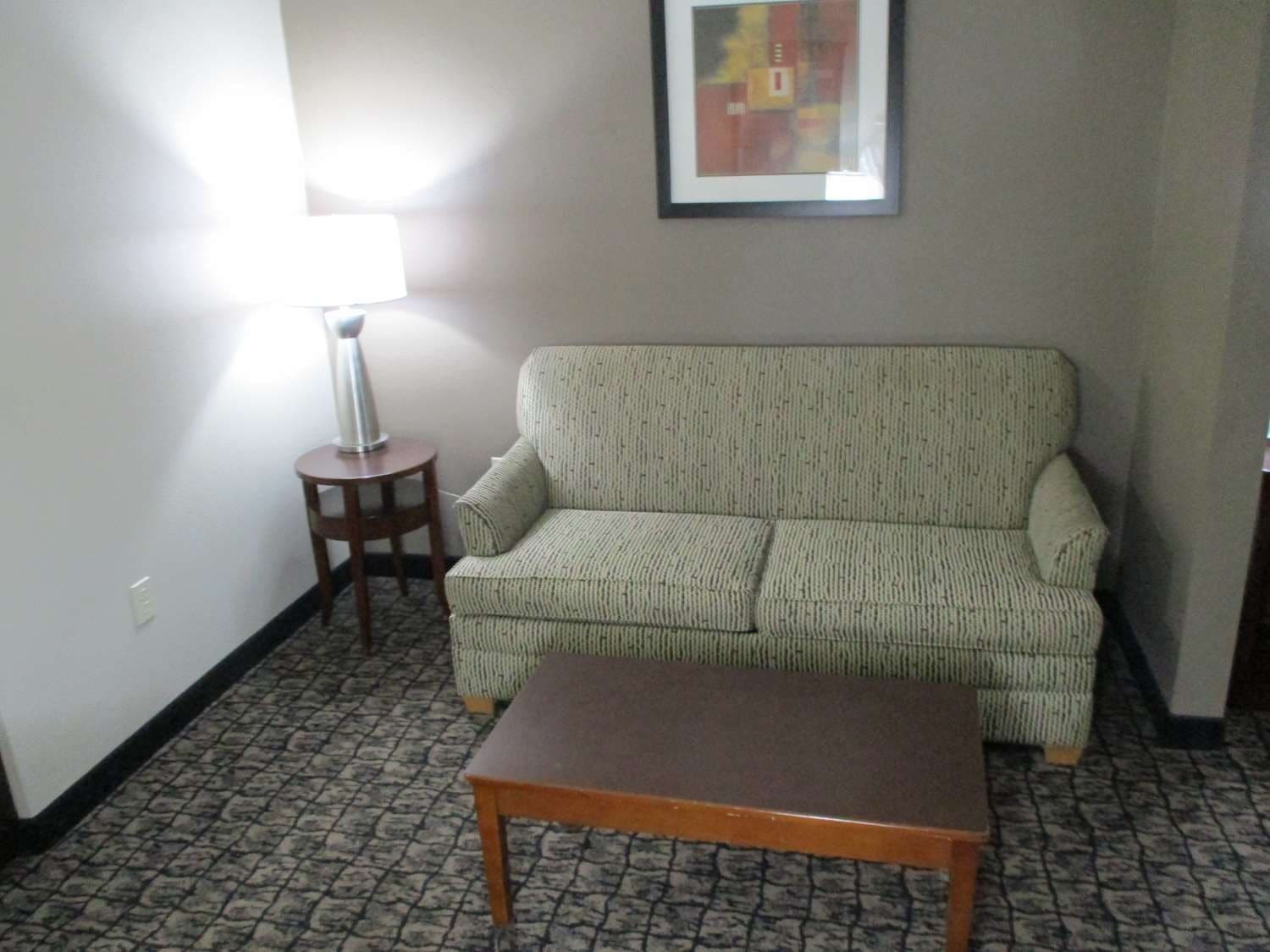 Hotel Western & 2*